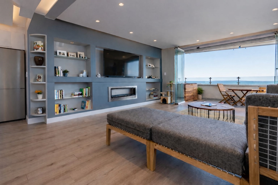 To Let 4 Bedroom Property for Rent in Sea Point Western Cape